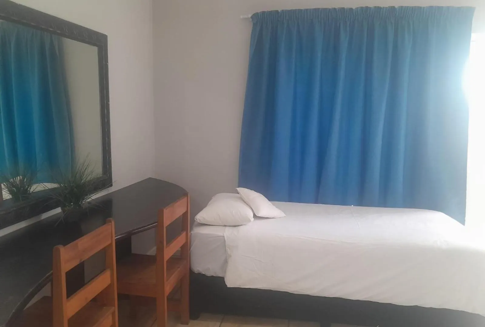 Amanzi Guesthouse Πορτ Ελίζαμπεθ Πανσιόν