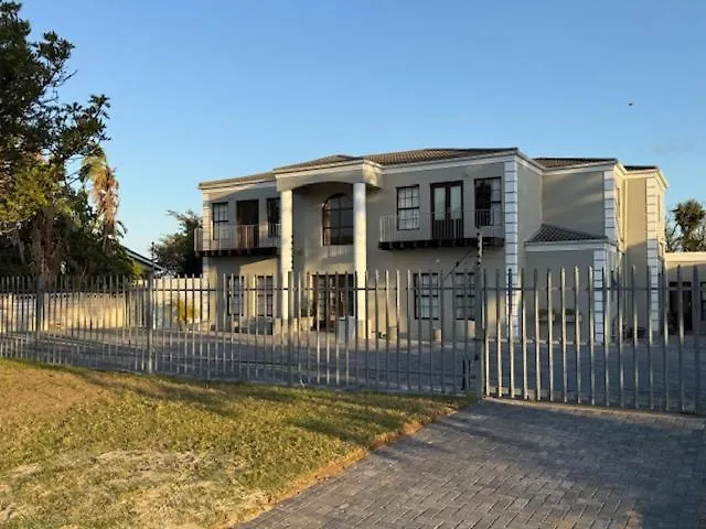 Amanzi Guesthouse Πορτ Ελίζαμπεθ Πανσιόν