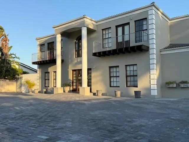 Amanzi Guesthouse Πορτ Ελίζαμπεθ